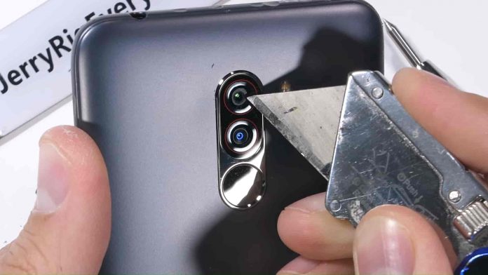 Poco F1 JerryRigEverything passed in all test Poco F1 Hard Test