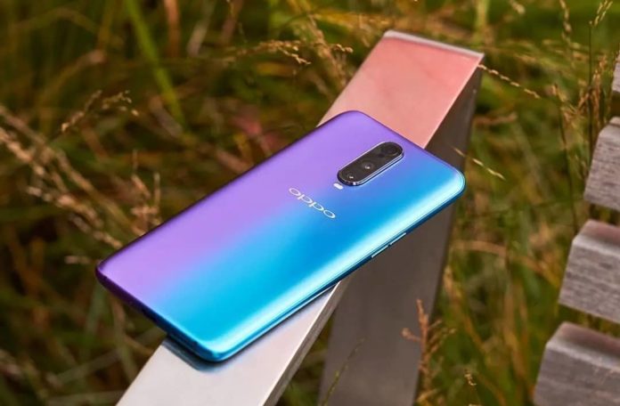 ओप्पो का धांसू स्मार्टफोन R17 प्रो हुआ लॉन्च ! ओप्पो R17 प्रो का प्राइस Oppo R17 Pro Amazon